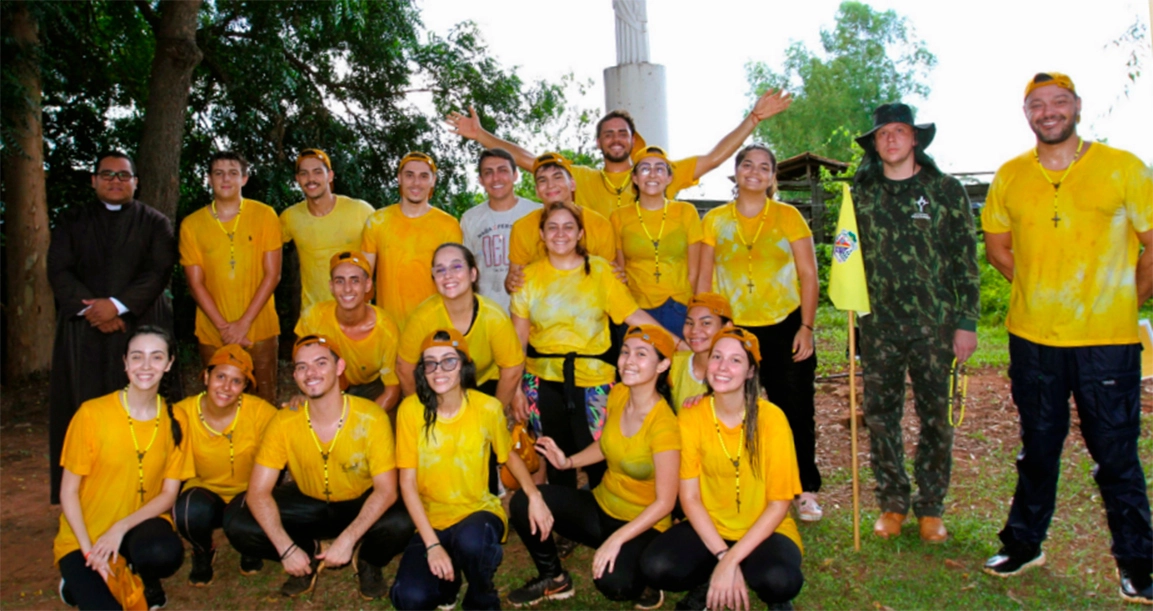 1° Acampamento Juvenil - Time Amarelo